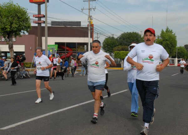 Abogados corren en Constituyentes