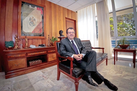 “Debemos ver a la UAQ fuerte”