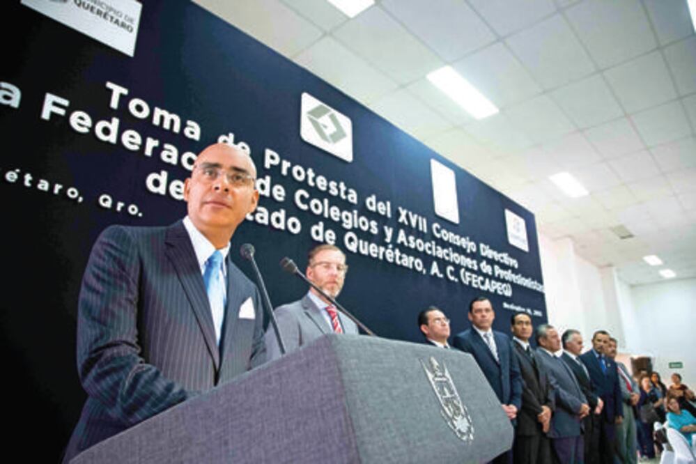 Destaca el gobernador esfuerzos contra narcotiendas