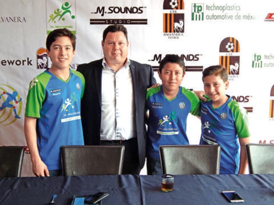 Wolfsburg busca talento local