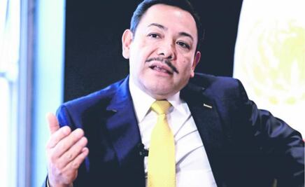 Héctor Serrano renuncia al PRD después de 15 años