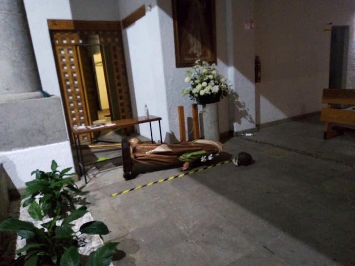 Vandalizan el templo de Nuestra Señora de Guadalupe, en Jurica