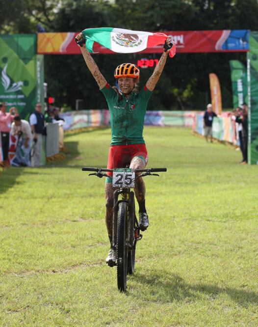 Campuzano le gana a las ‘favoritas’