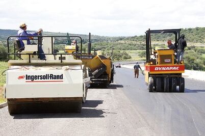 Ejerce  la CEC 50% de su presupuesto