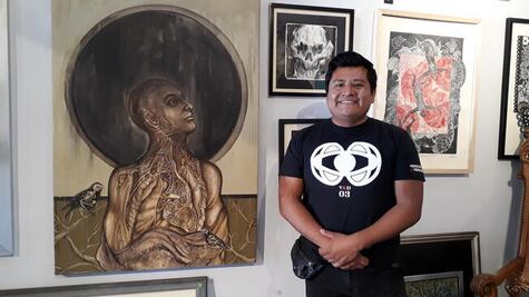 Víctor López invita a conocer su galería y a dialogar con el barrio