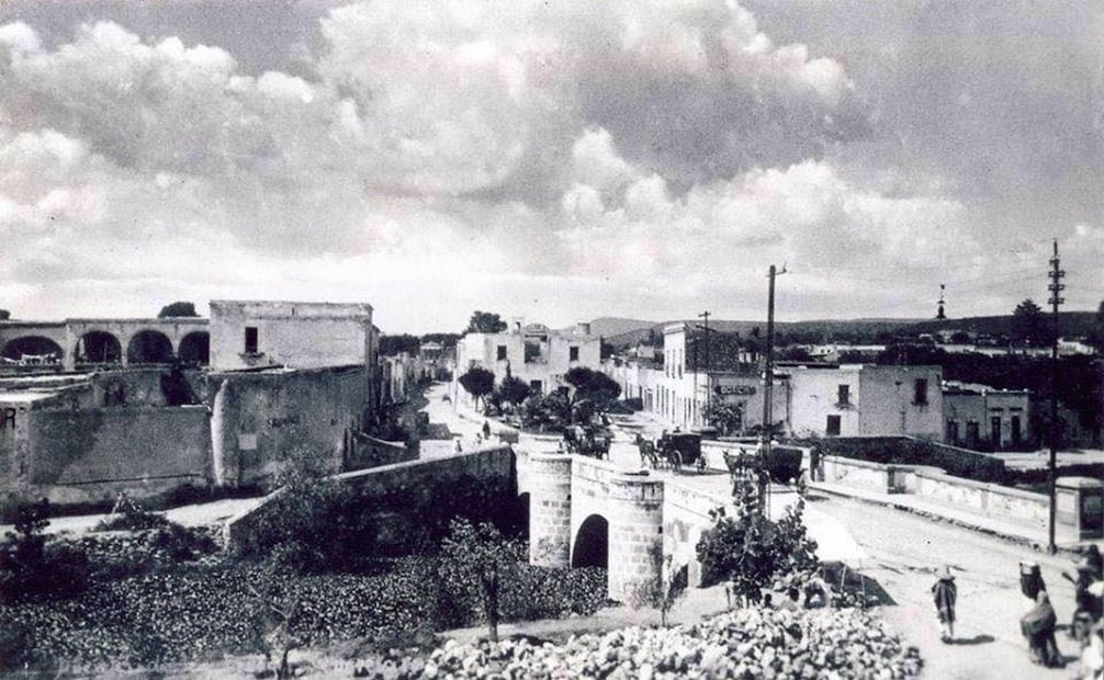 El "Puente Grande", fue una vía que causó un gran impacto en la vida y en la economía de los habitantes de Querétaro en el siglo XVIII. Foto: Pulse.com