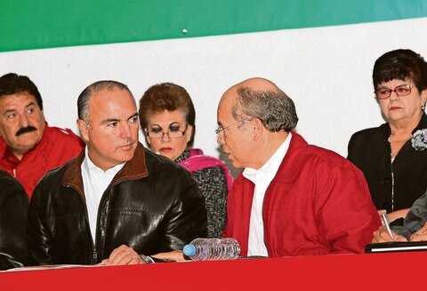 Ratifican a Llamas como líder de la CTM