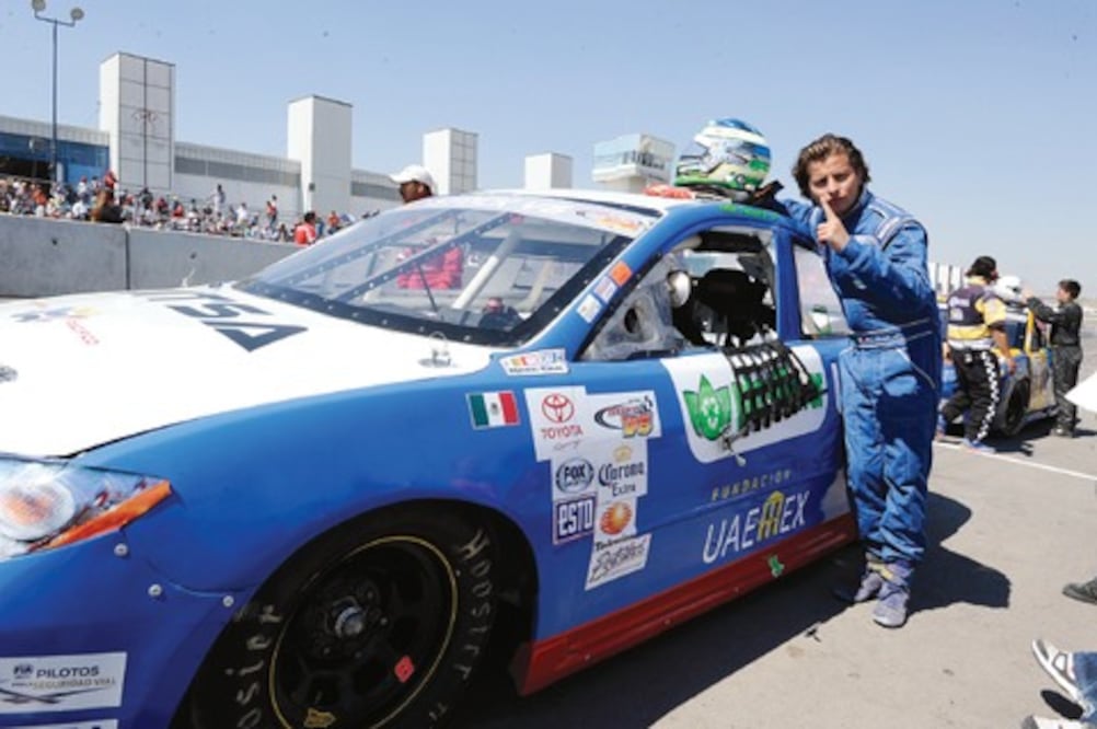 Arden motores en el Eco-centro