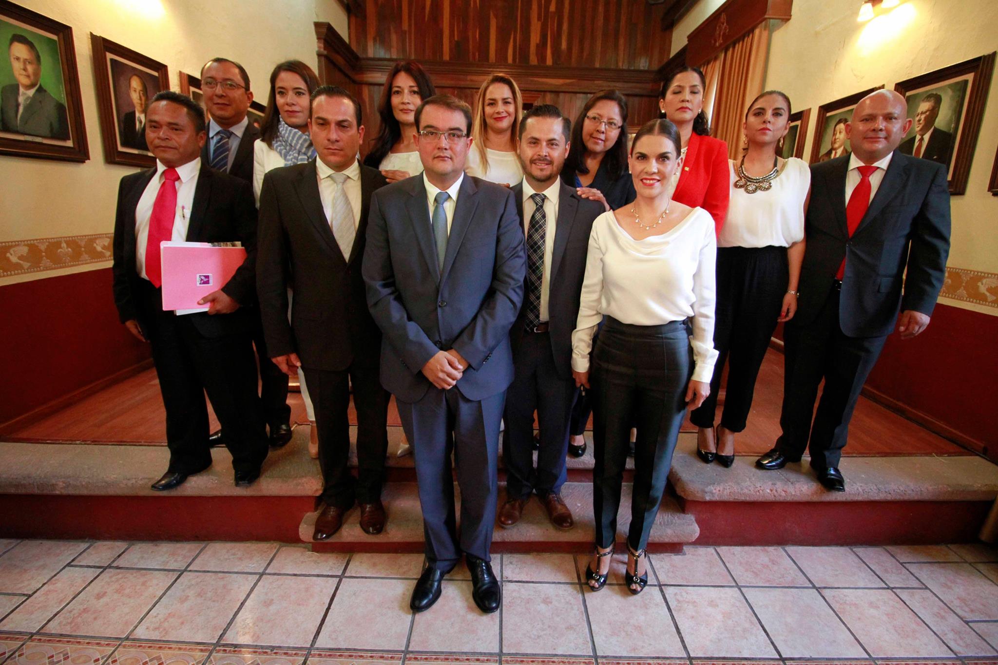 Ven cambios en gabinete en SJR