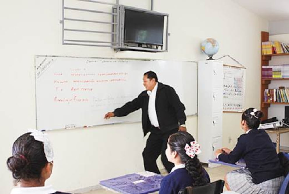 En orden, nómina docente: De la Isla 