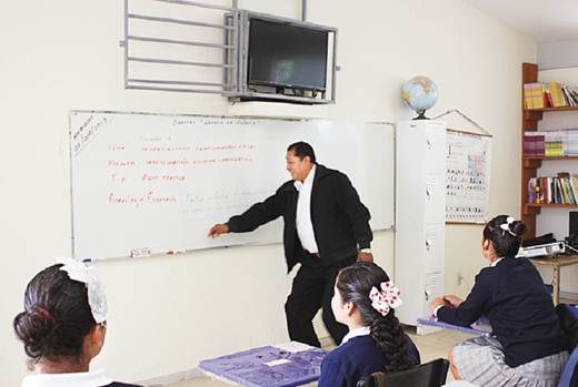 En orden, nómina docente: De la Isla