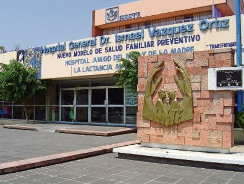 Refuerzan desarrollo profesional de médicos