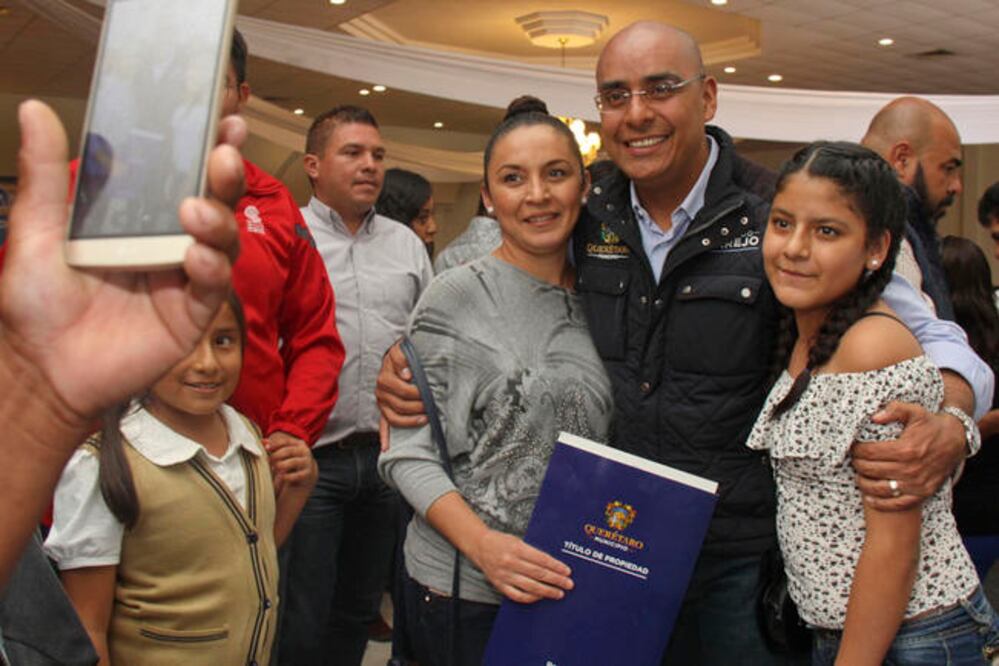 Con este evento se benefició a familias de las colonias Luis Donaldo Colosio, Colinas de Santa Cruz, Bosques de la Hacienda, San Servando, Prados de Querétaro y Universidades. (ESPECIAL)