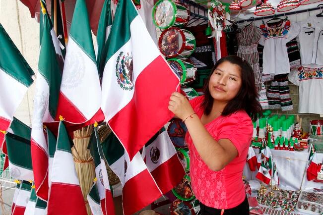 Los comerciantes que llegan, venden y se van de la ciudad 