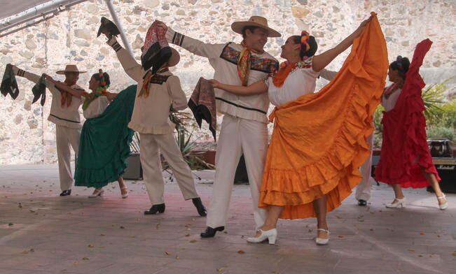 Gala dedicada a la música mexicana
