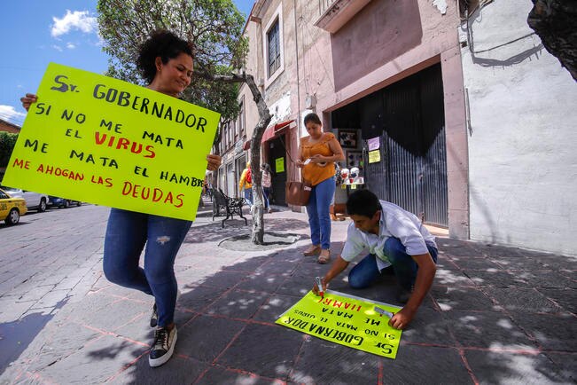 En riesgo, mil negocios del Centro Histórico