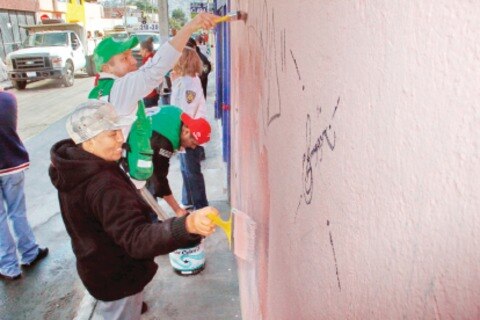Mejoran imagen urbana en 7 colonias