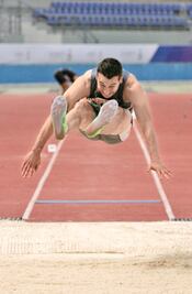 Nuevo podio de Rivera en la campaña