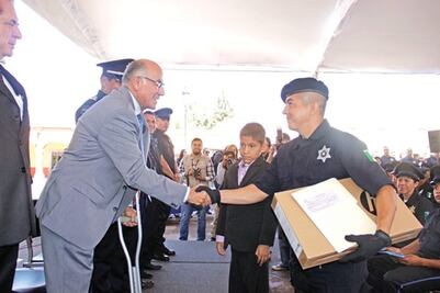 Celebran graduación de cadetes para seguridad de Corregidora