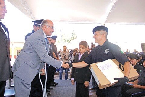 Celebran graduación de cadetes para seguridad de Corregidora