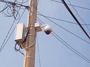 Instalaron cámaras de vigilancia en 136 escuelas de San Juan del Río