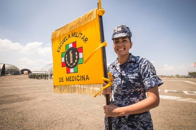 La Fuerza Aérea le permite darle una mejor vida a su hija