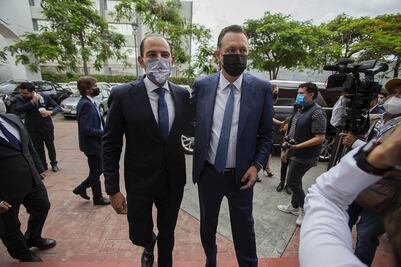 Con pequeño evento, celebran a Mauricio Kuri