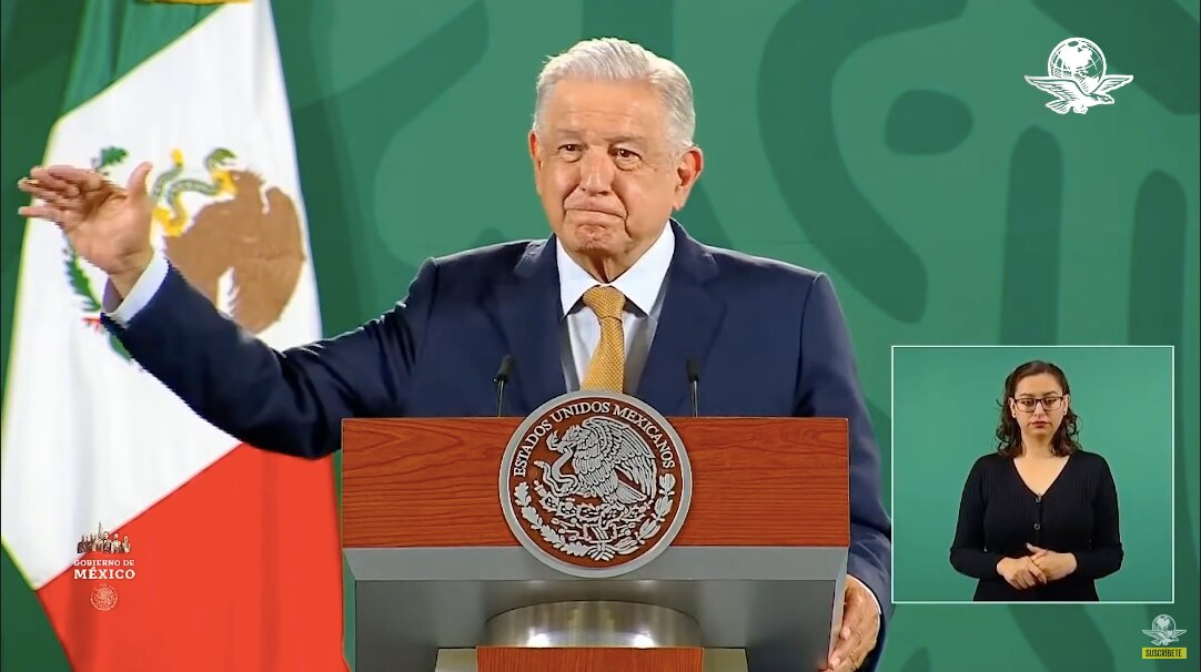 AMLO reta a adversarios a reagruparse con miras a la revocación de mandato de 2022