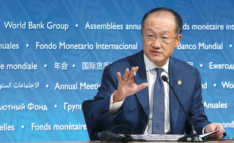 Elogia BM esfuerzos de México