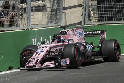 Choca Pérez en estrecho circuito