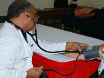 Piden reabrir centro de salud