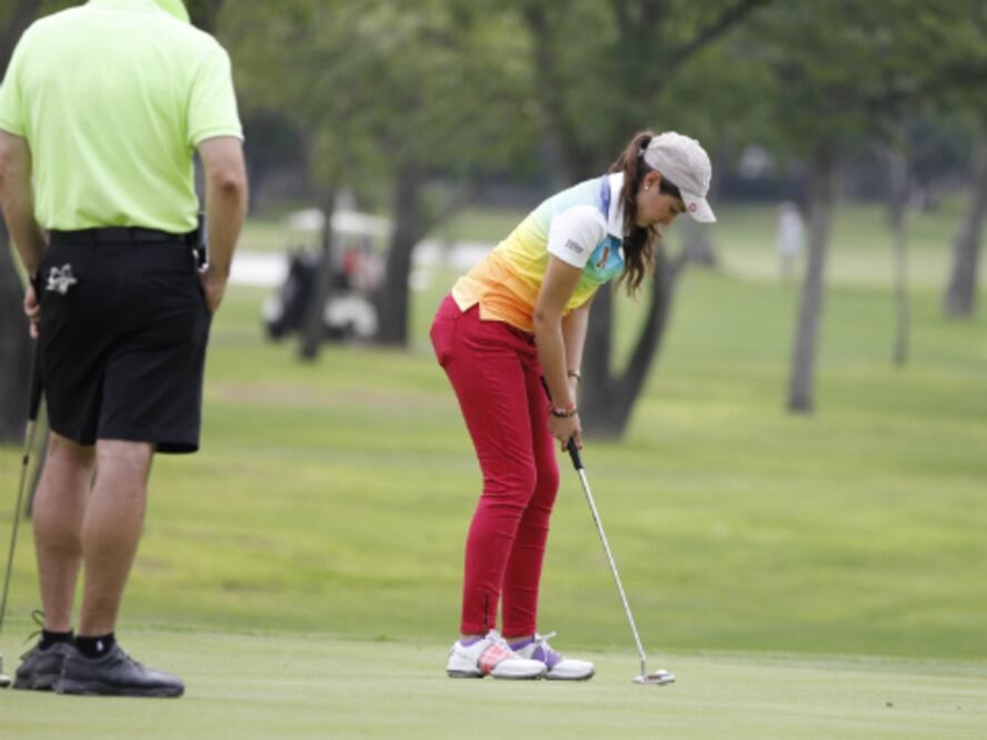 Destacan en campo de golf