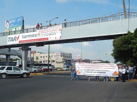 Protestan en Las Américas   