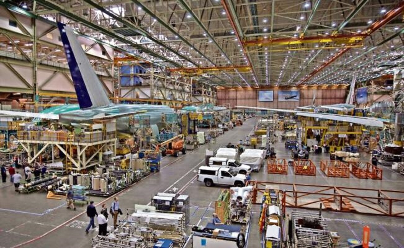 Vuelan líneas del país con aviones antiguos