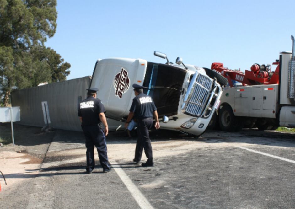 Chocan Tráilers en la 57