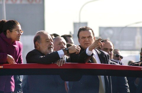 Invertir más en infraestructura: Slim