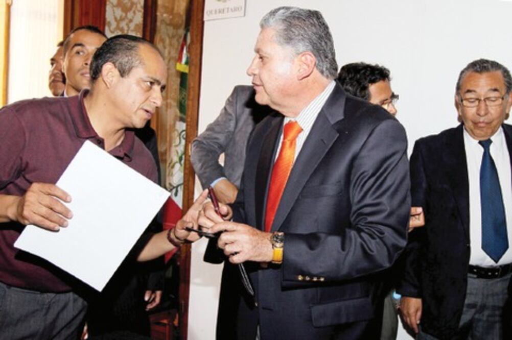 Denuncia a León sigue estancada