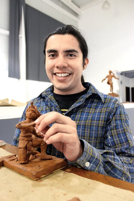 Manzanares esculpe al Caballero de la triste figura