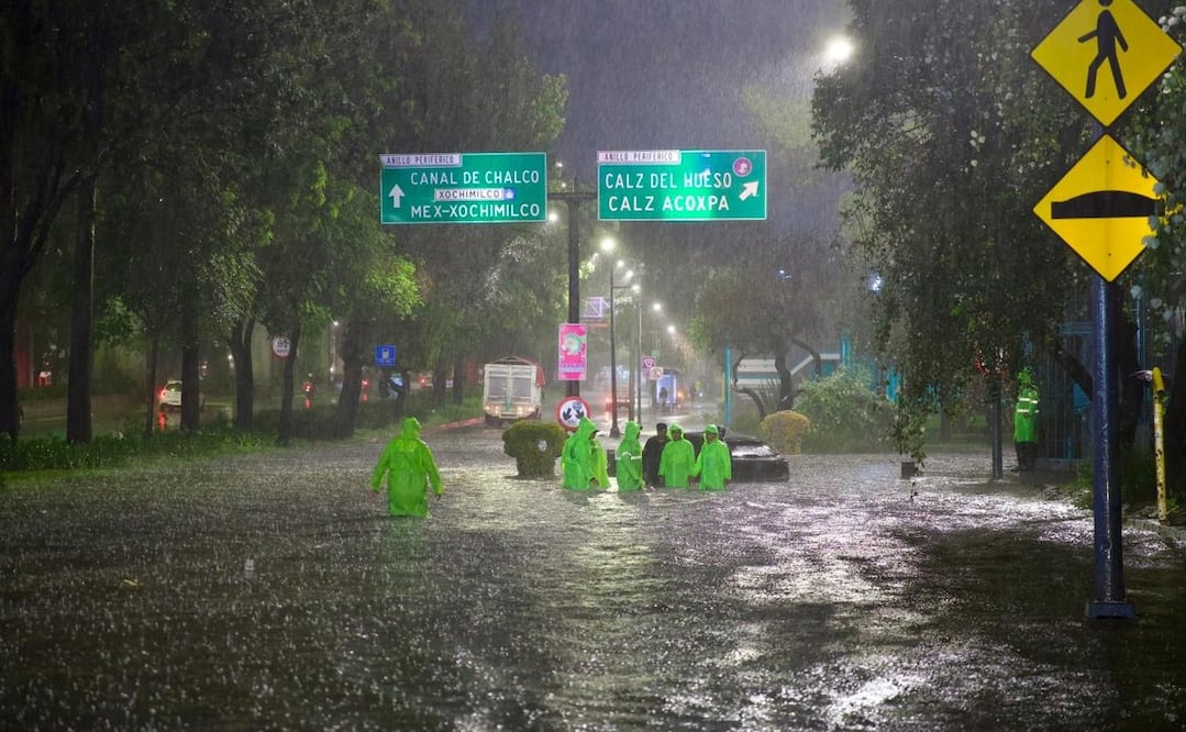 Las fuertes lluvias registradas en el sur de la capital provocaron severos encharcamientos. Foto: Osmar Alvarado / EL UNIVERSAL