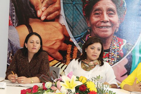 Favorable, aumento de intérpretes