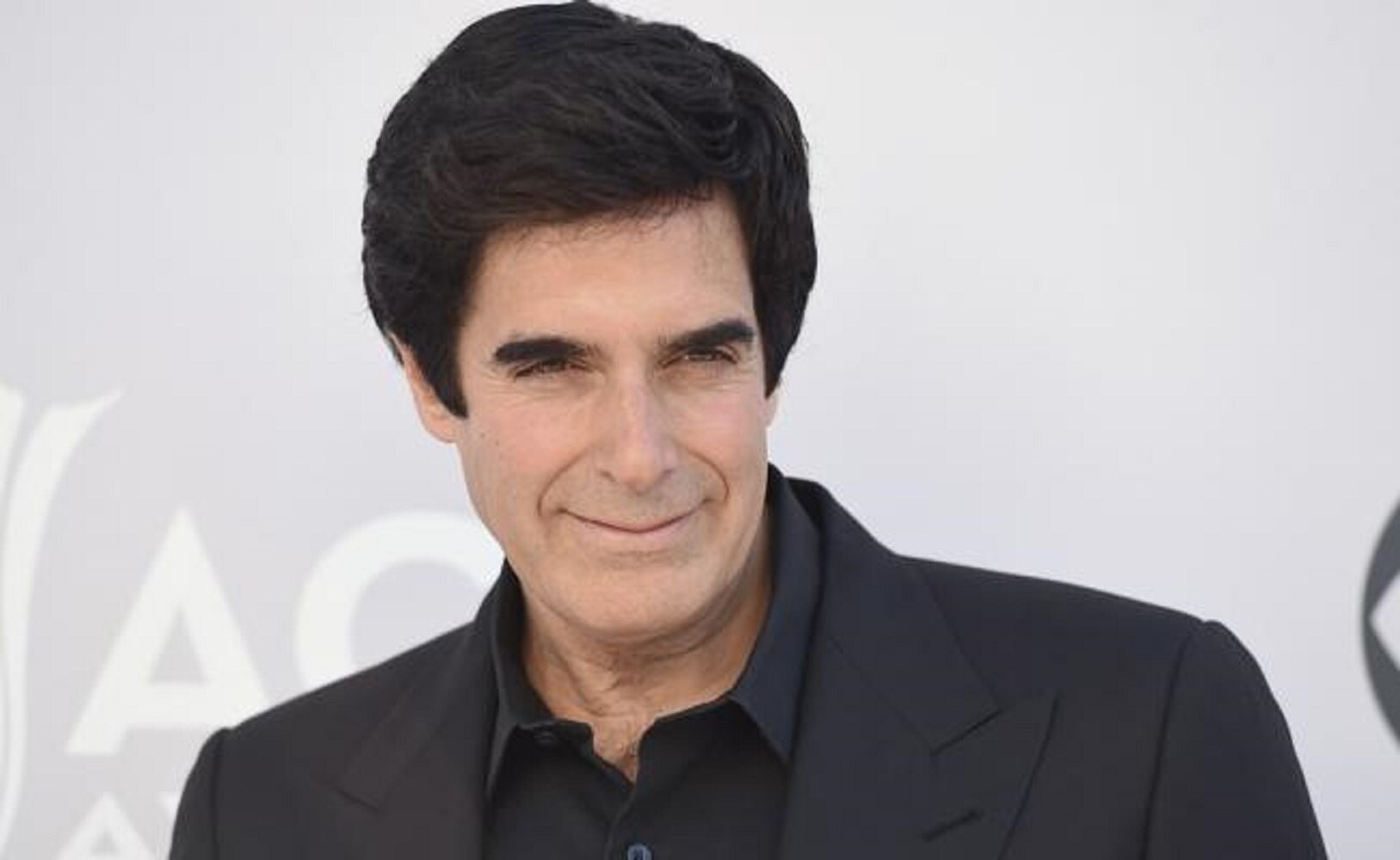 Modelo revela que David Copperfield la violó cuando era menor de edad