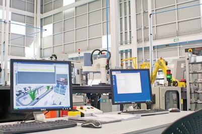 Academia innova en industria avícola 