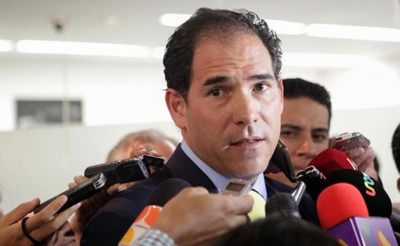 Conversación, pinta matiz autoritario de Trump: Escudero