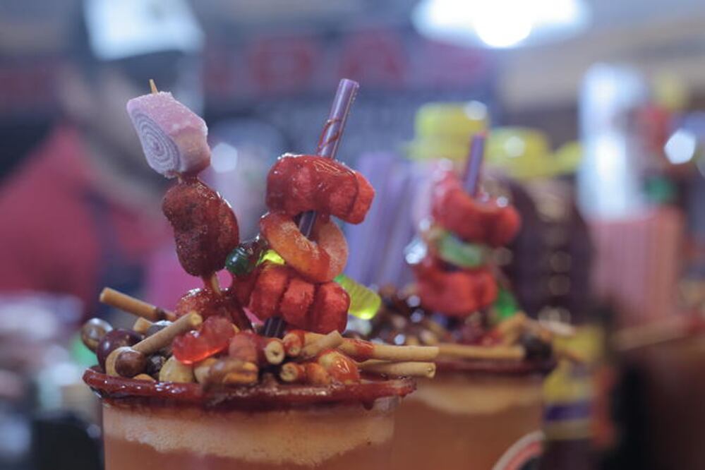 “Expo Michelada” es el resultado de la unión de fuerzas de los emprendedores Evaristo Zacarías, Jorge Beltrán, Oscar Mejía y Fernando Robledo, quienes lograron reunir más de 20 stands de negocios. (FOTOS: GONZALO IBÁÑEZ. EL UNIVERSAL)