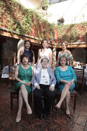 Formadoras de vida y conciencias