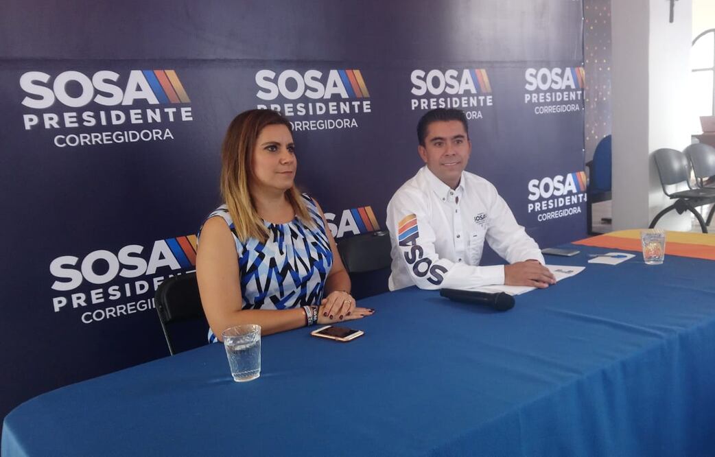 En conferencia de prensa, Cristina Fernández y Roberto Sosa esclarecieron dudas acerca de publicidad / Foto: Monsterrat Márquez