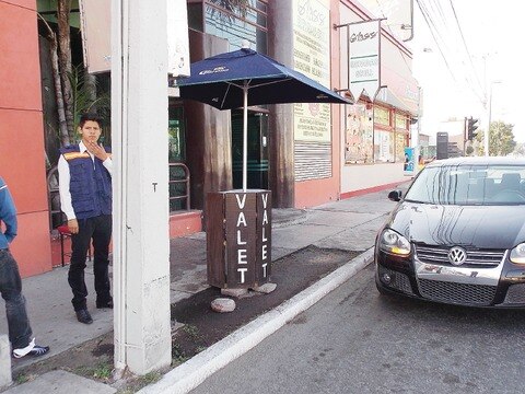 Dueños de empresas apoyan  ley para  valets