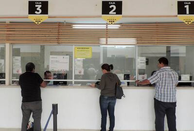 Tramitar licencia de manejo tarda horas