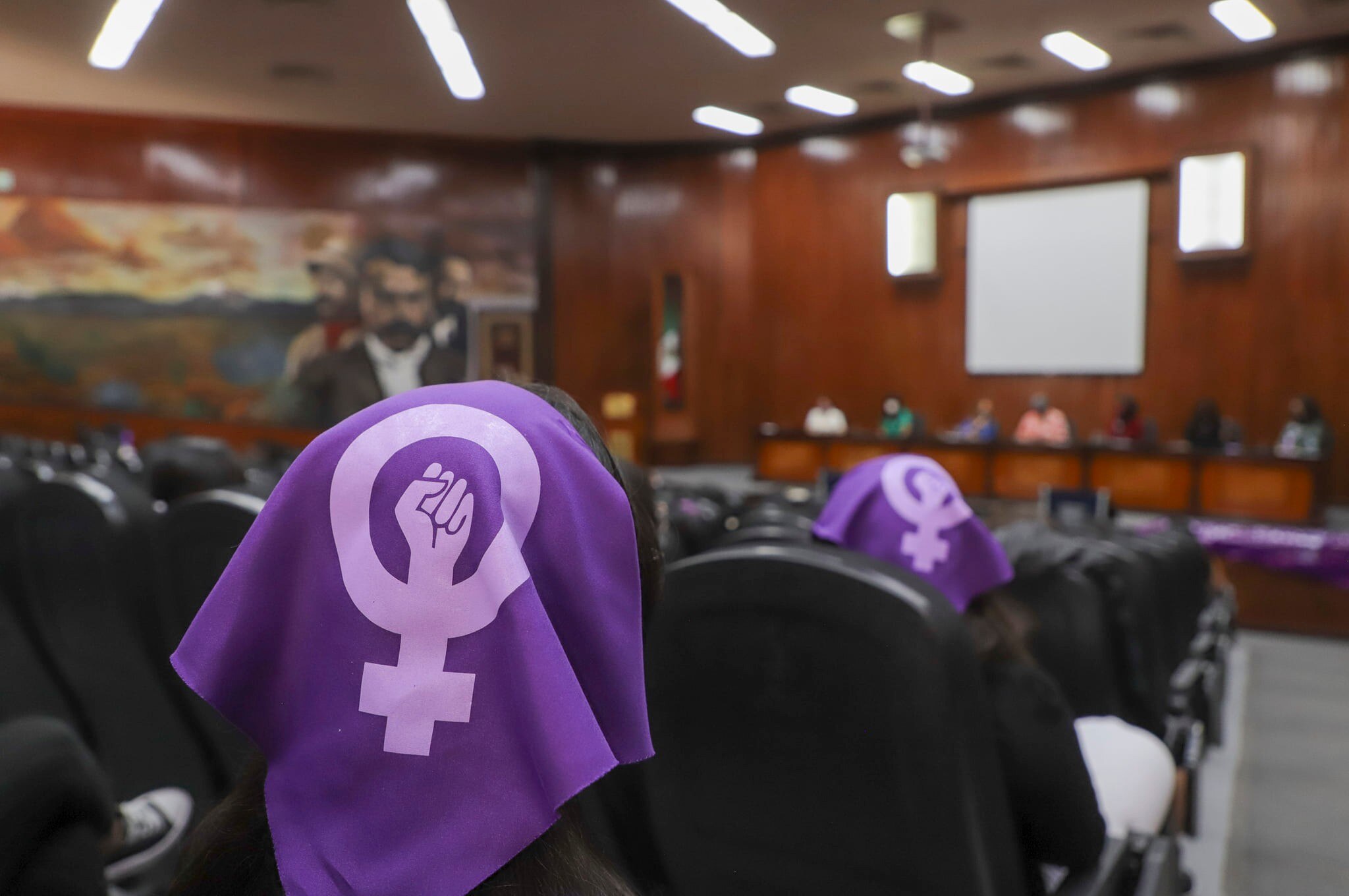 "Nos tenemos que cuidar más", dice rectora de la UAQ ante casos de violencia hacia mujeres