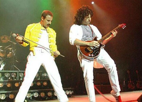 Reviven a Freddie Mercury durante una noche en México